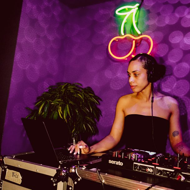 DJ EVIETHECOOL at Cerise